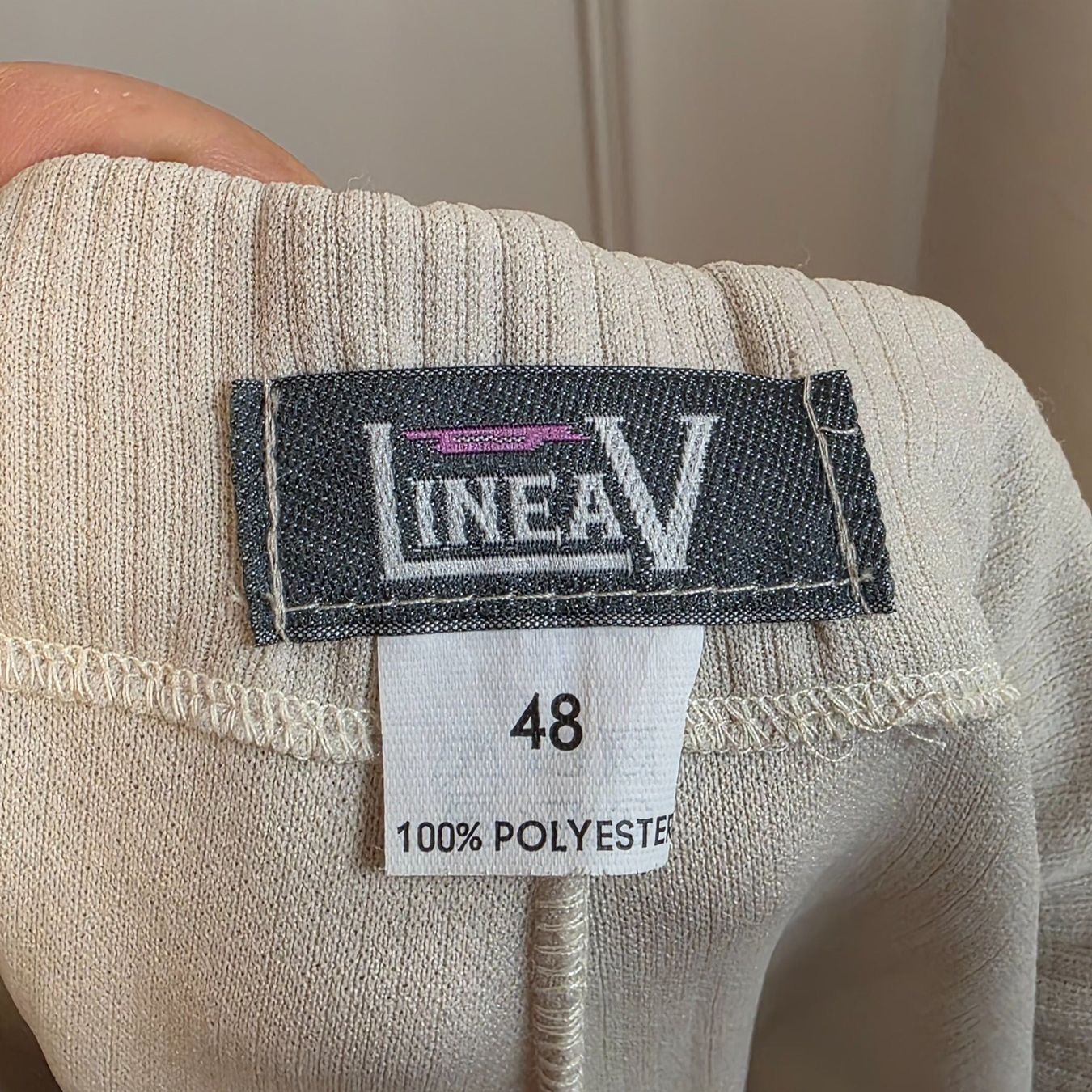 Pantaloni: Linea V Vintage Hose Sandfarbe Gr. 48 – Usato da Wald ZH venduto da CapLux 4