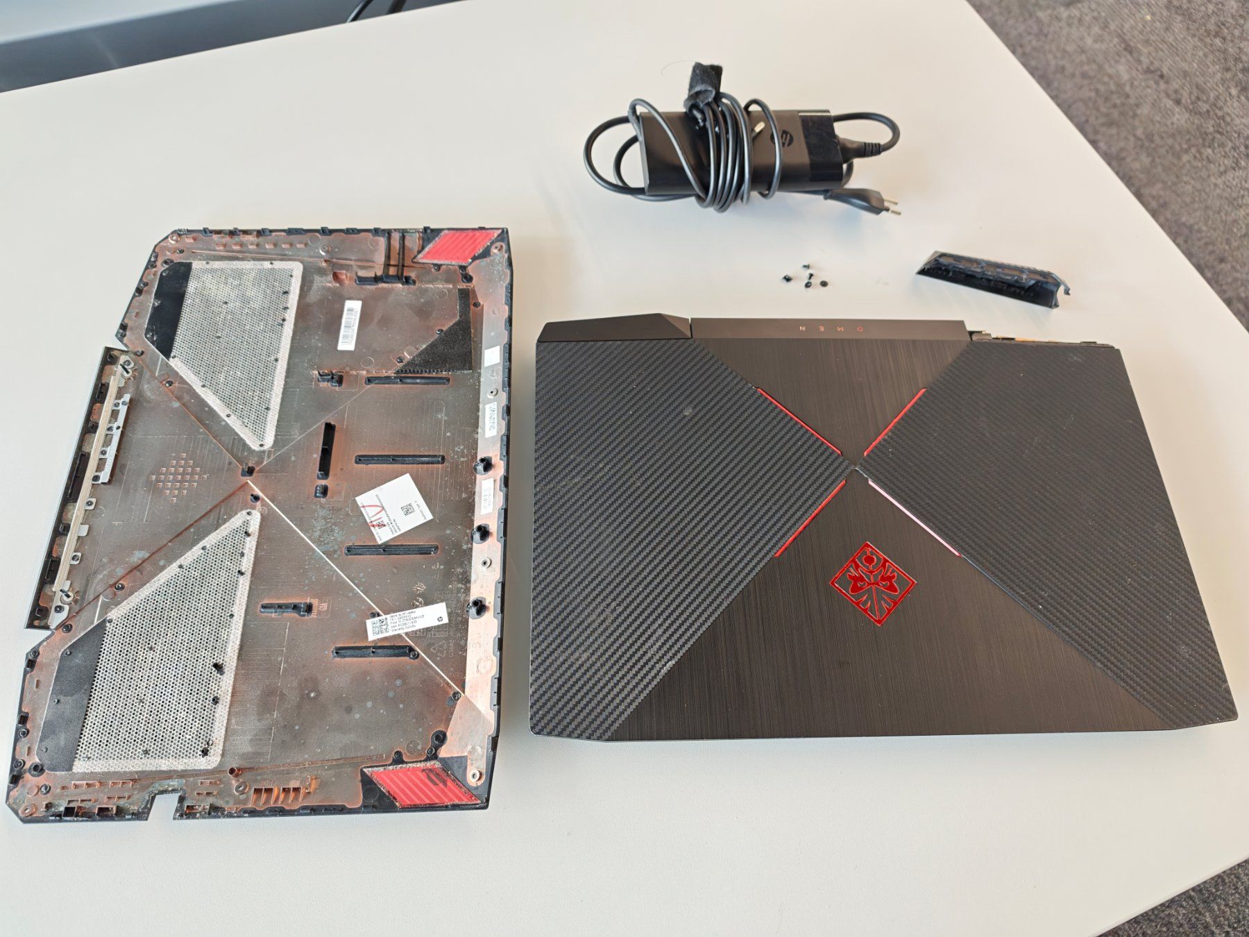 Hewlett Packard Notebook: HP Omen 15-ce054nz – Usato da Uster venduto da gabisingh 8