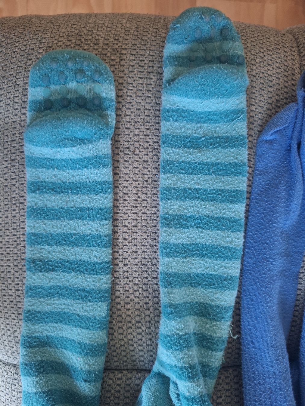Autres vêtements: Strumpfhosen 80/86 – D'occasion à obfelden par claudia.horni 1