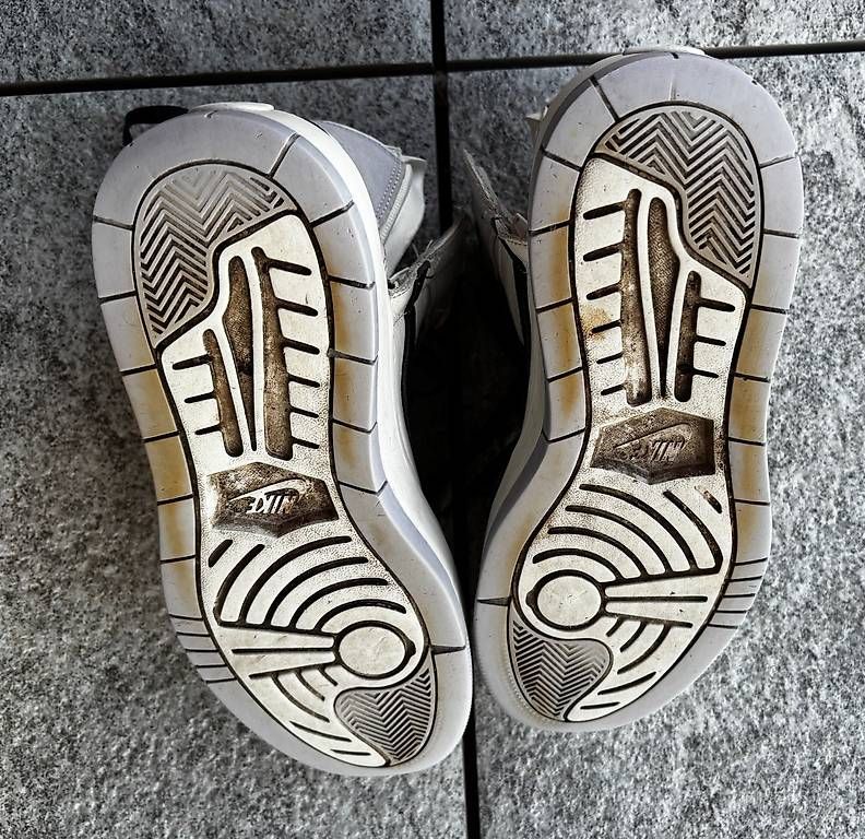 Scarpe da donna: Air Jordan 1 Elevate High color "Titanium" size 39 – Usato da Pully venduto da sim_f85b 2