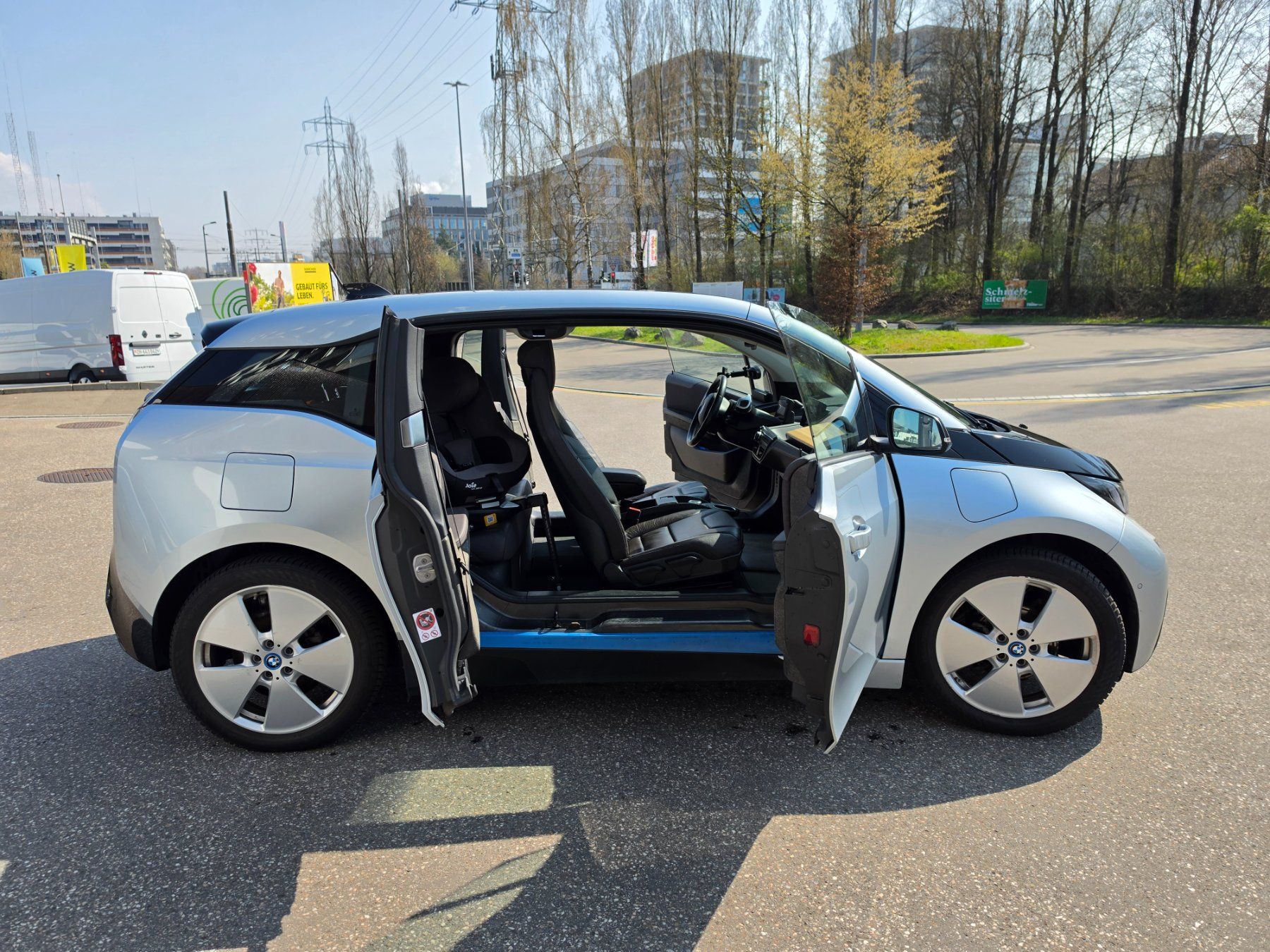 BMW Automobili: BMW i3- mit Range Extender-keine Reichweitenangst – Usato da Zürich venduto da gandiface 2