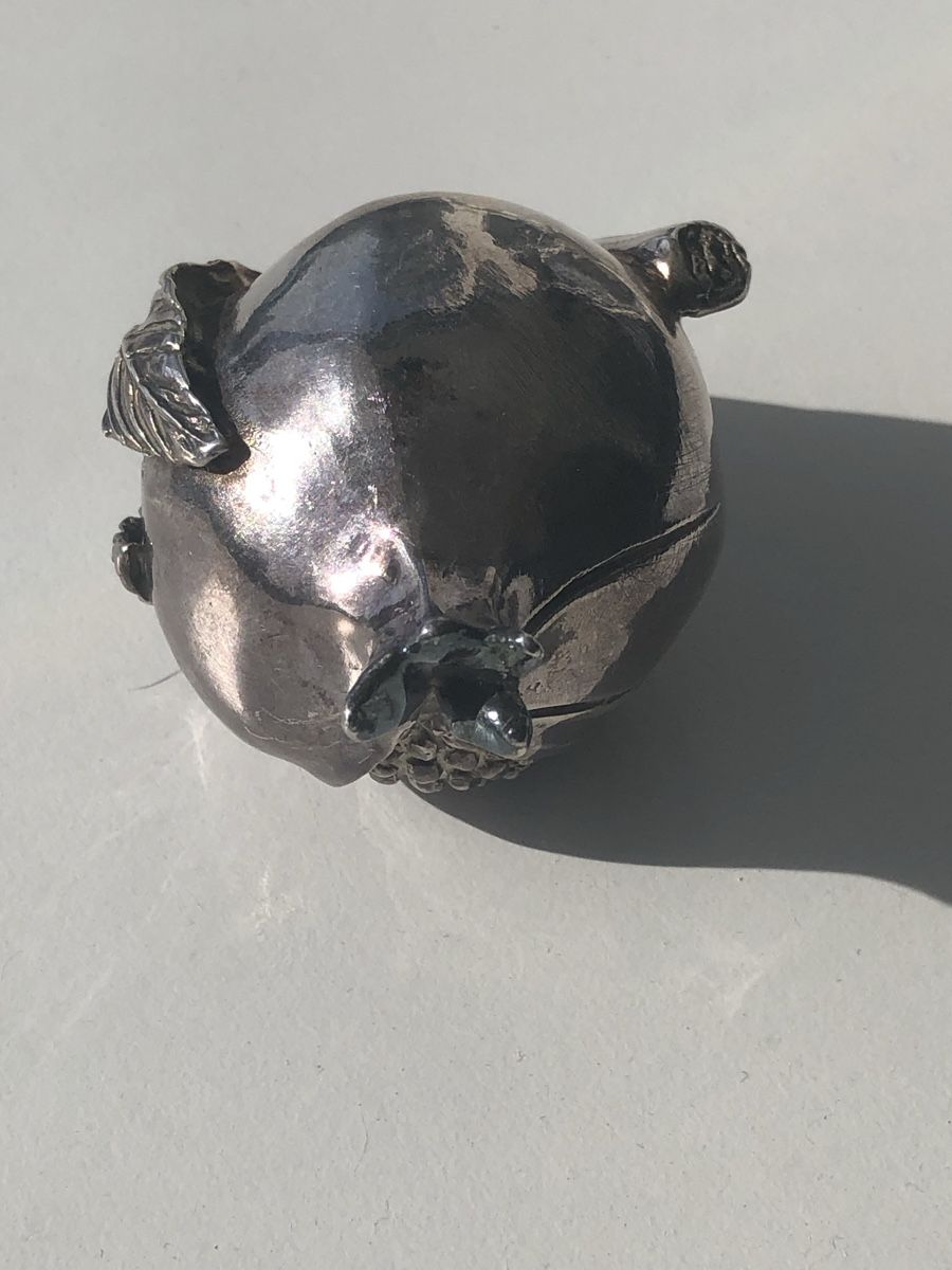 Figuren: Granatapfel Silber? – Gebraucht aus Arbon von Wladimir1 2