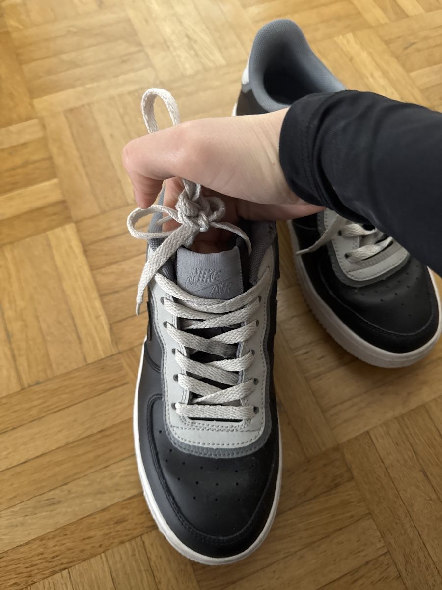 Nike Scarpe da donna: Nike Air Force 1 Nere e Grigie - Usate Poco! – Usato da Locarno venduto da nic_7xb2 1
