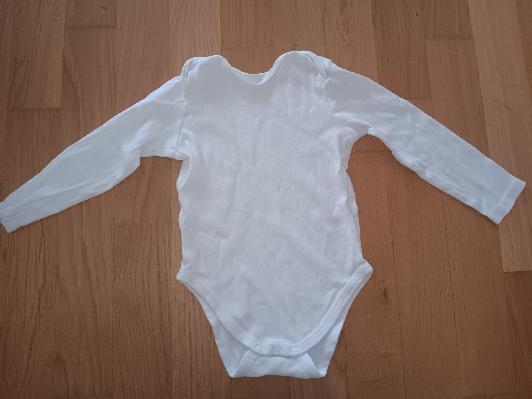 Lotti & Set di vestiti: Baby Bodies Paket ,18 Monate – Nuovo (secondo la descrizione) da Oftringen venduto da WufffWuff 4