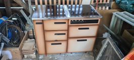 Cucina elettrica e a legna con piano cottura in vetroceramic