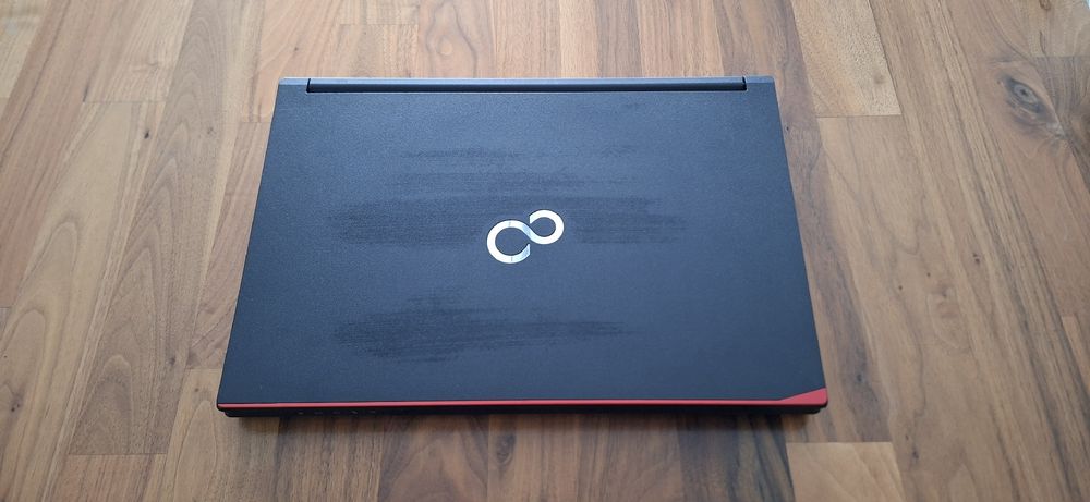 Fujitsu Lifebook E546 Laptop schwarz Intel Core i5 gebraucht (Gebraucht ...