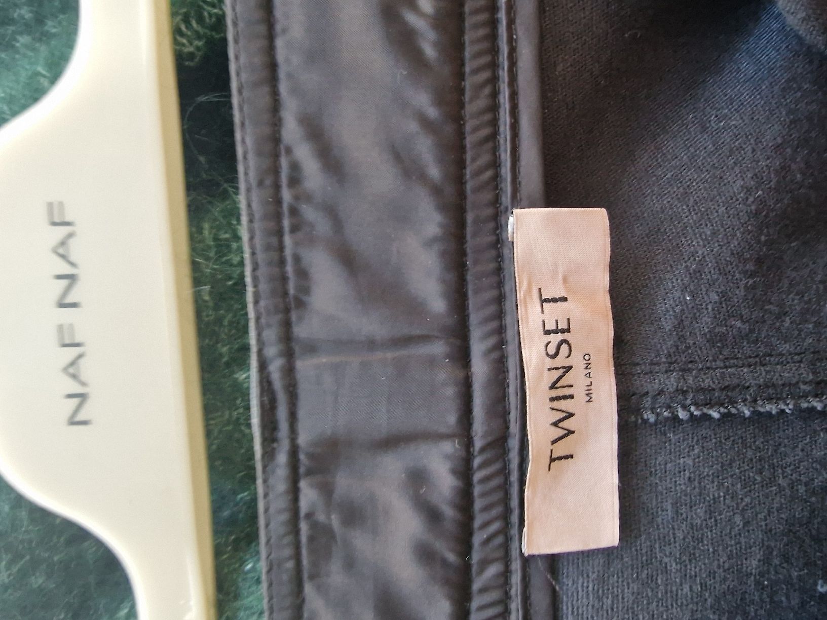 Twinset Hosen: Pantalons similicuir TwinSet – Gebraucht aus Genève von alex7926 4