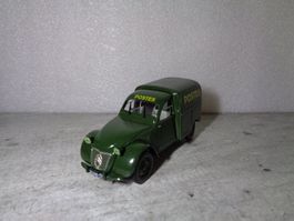 Norev 1:43 Classic Car Citroën 2CV Poste