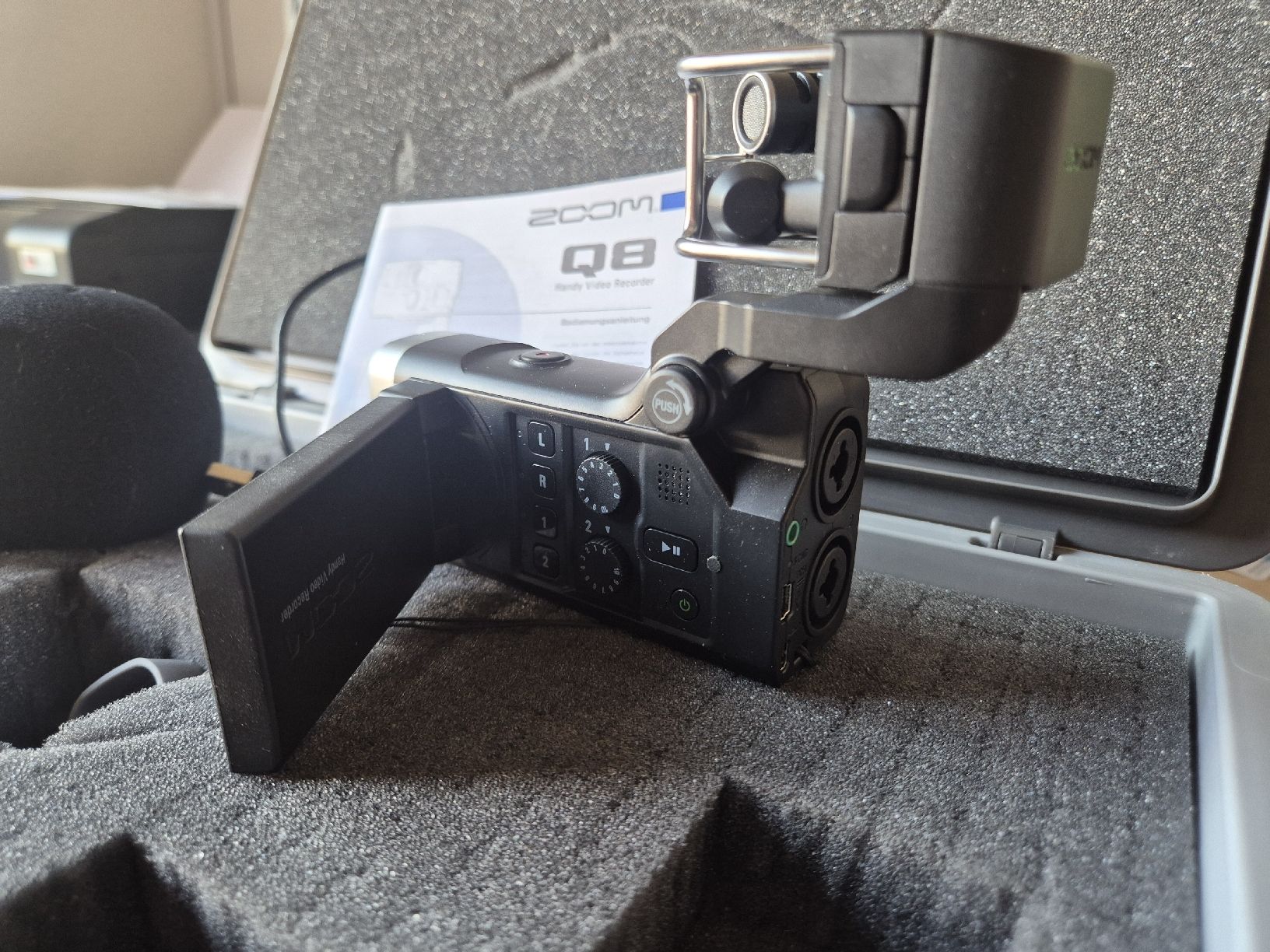 Zoom Registratori: ZOOM Q8 Handy Video Recorder – Nuovo (secondo la descrizione) da Busswil BE venduto da Thomthom1 3