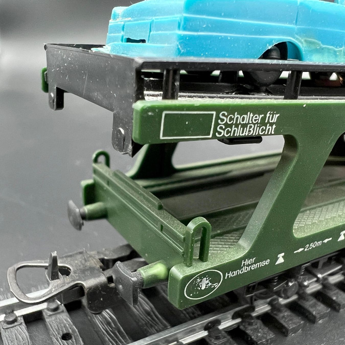 Lima Modelleisenbahnen: Lima Autotransporter H0 gebraucht - mit OVP – Gebraucht aus Häusernmoos von adlerfedern 6