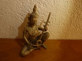 Schöne Antike Saraswati Thailändische Statue