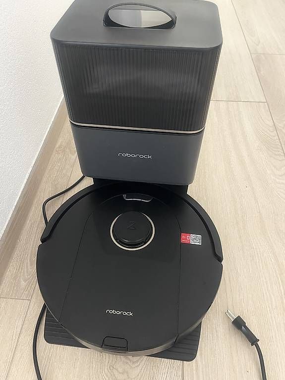 Roborock Aspirapolveri & Accessori: Saug- und Wischroboter ROBOROCK Q5 Pro+ – Usato da Reinach BL venduto da present4you