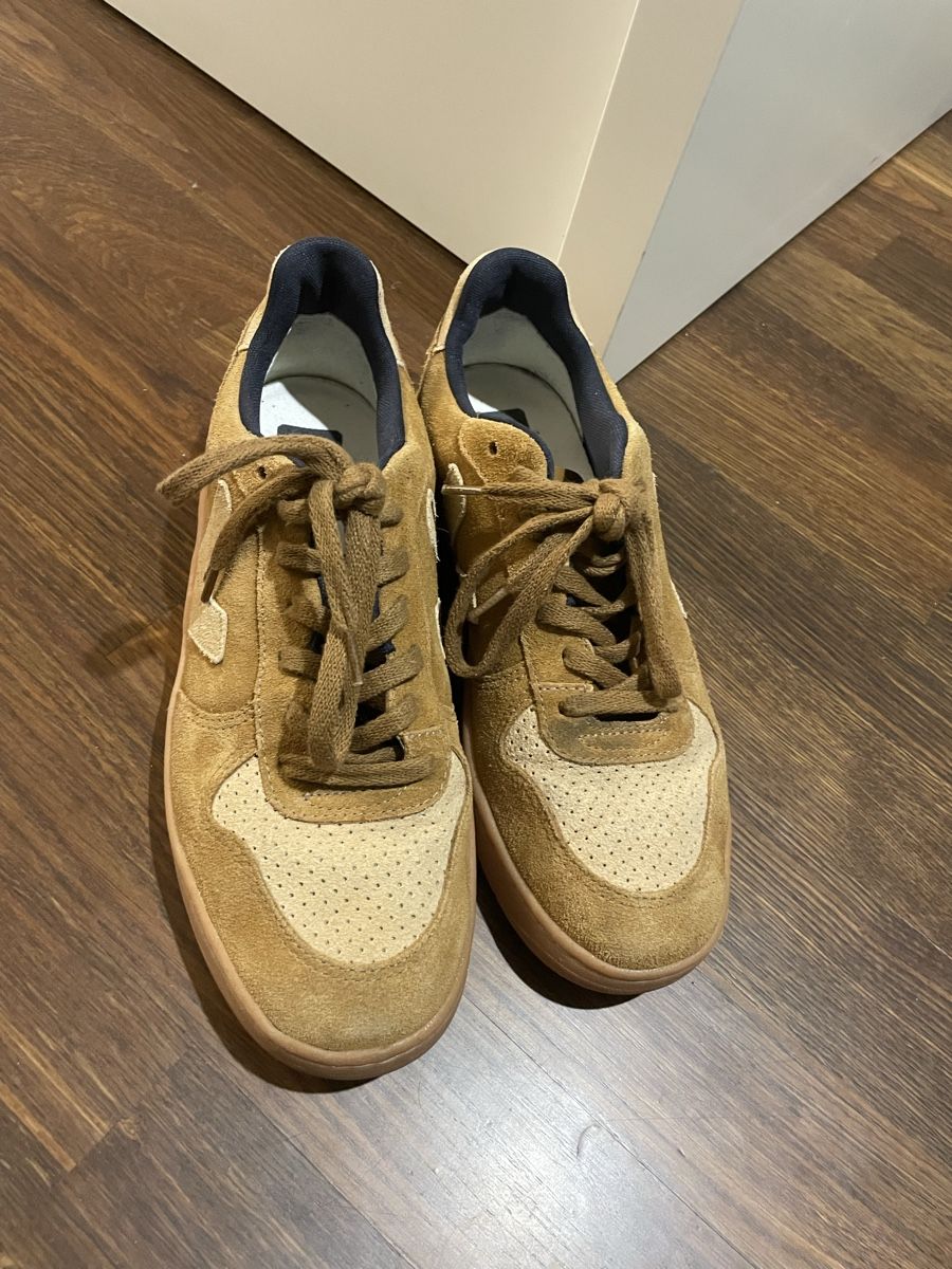 Veja Herrenschuhe: chaussure veja brunes basses – Gebraucht aus Lausanne von ps5_d2pw