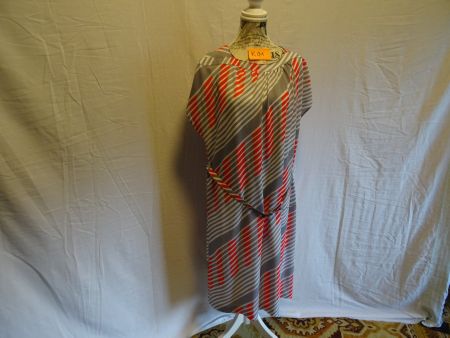 Kleid ete Grösse 46                                    (K01)
