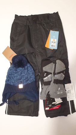 Skihose Grösse 98 (2-3 Jahre), Mütze, Handschuhe inklusive
