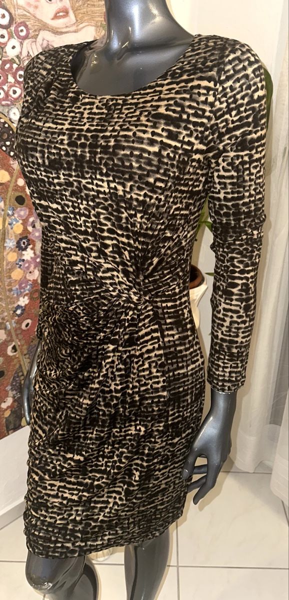 Max Mara Kleider: MAX MARA KLEID GR. 36 neuwertig – Neu (gemäss Beschreibung) aus Unteraegeri von MH203 4