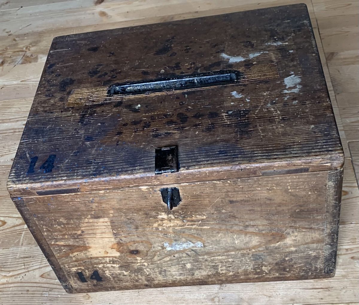 Casse di trasporto: Holzkiste der CH Armee – Usato da Goldingen venduto da Bergler012