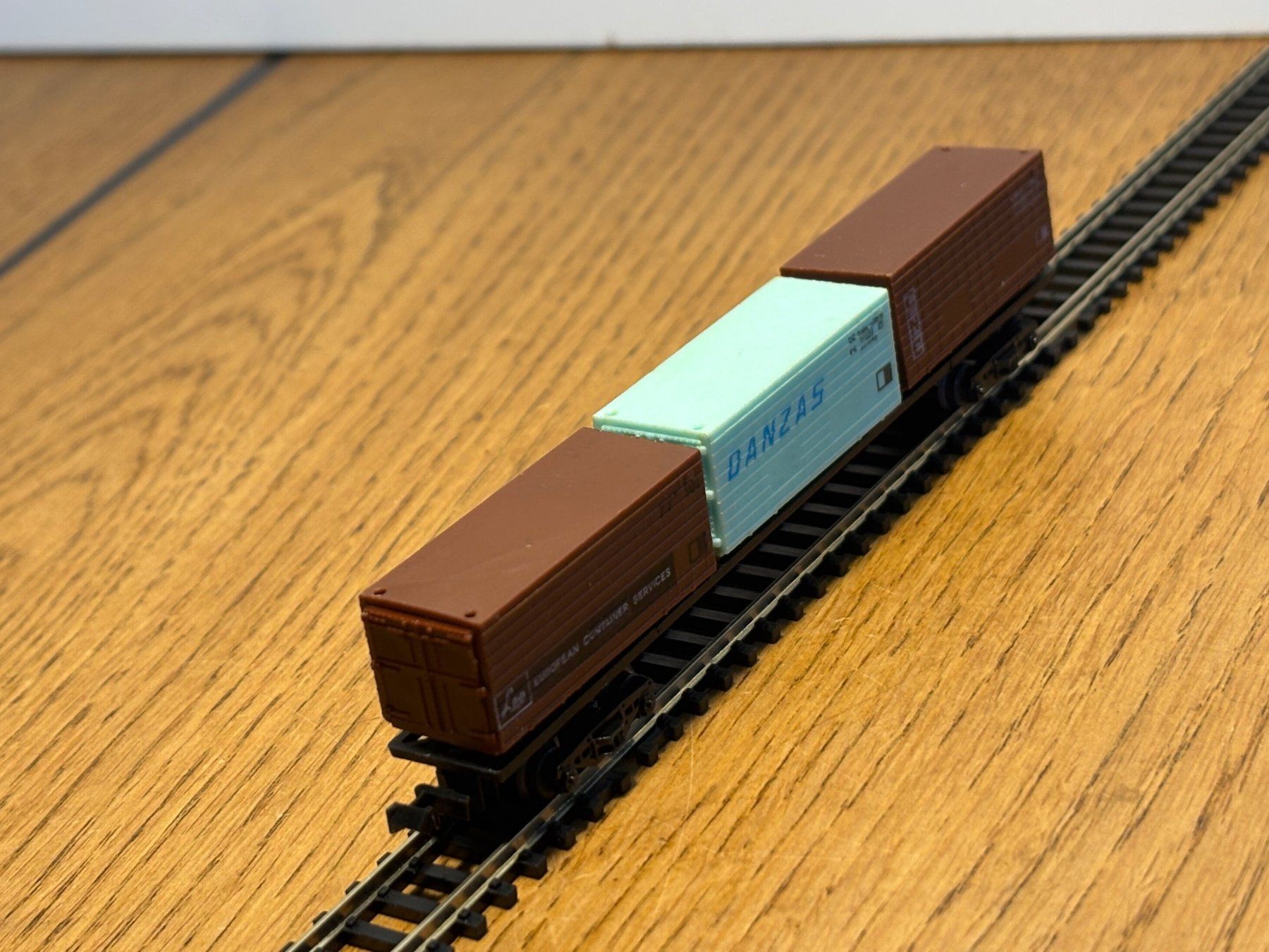 Modellini di ferrovie: L1766: Containerwagen (Spur N) – Usato da Birsfelden venduto da Birs_25 3