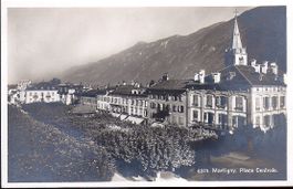 MARTIGNY, place centrale