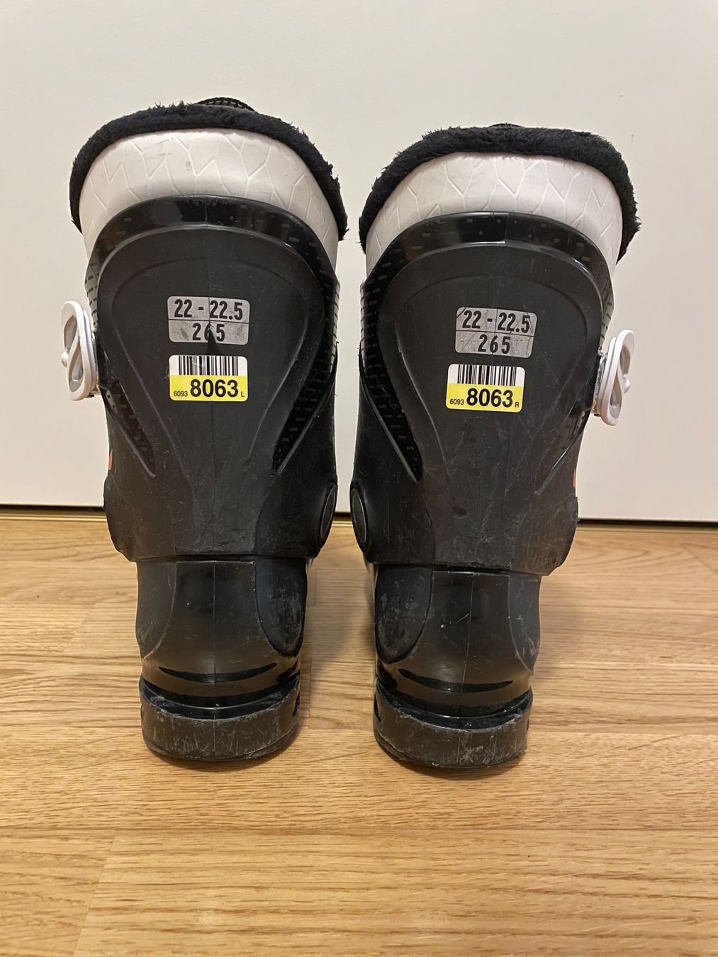 Salomon Schuhe für Jungen: Kinder Skischuh 35/36 – Gebraucht aus Wabern von up2zero 1