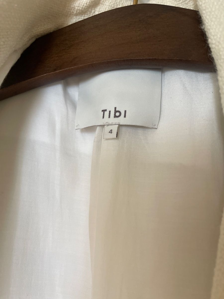 Anzüge & Kostüme: Tibi Cream Wool-Blend Blazer, Size 4, Excellent Cond. – Neu (gemäss Beschreibung) aus Rüti ZH von Claudiaduo 2