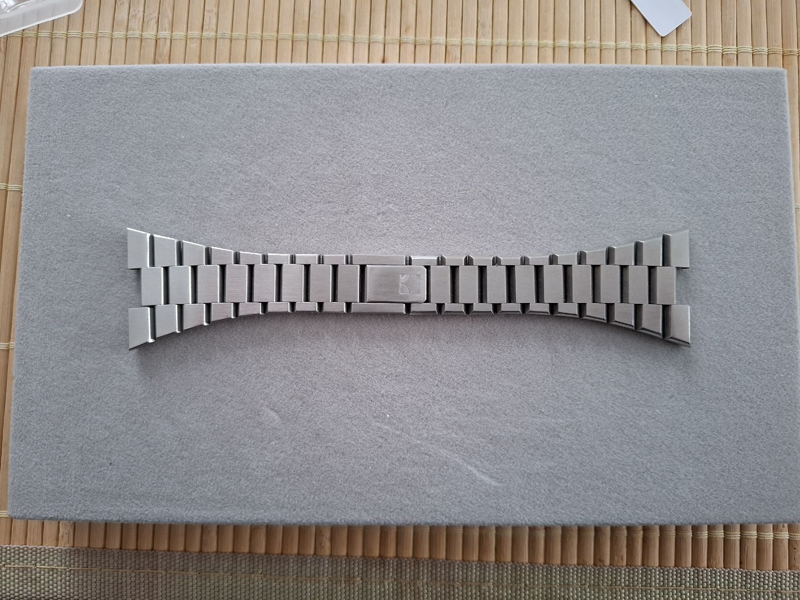 Bracciali & Braccialetti: Bracelet Zenith El Primero Tv – Usato da Le Locle venduto da Lapidary.Duc