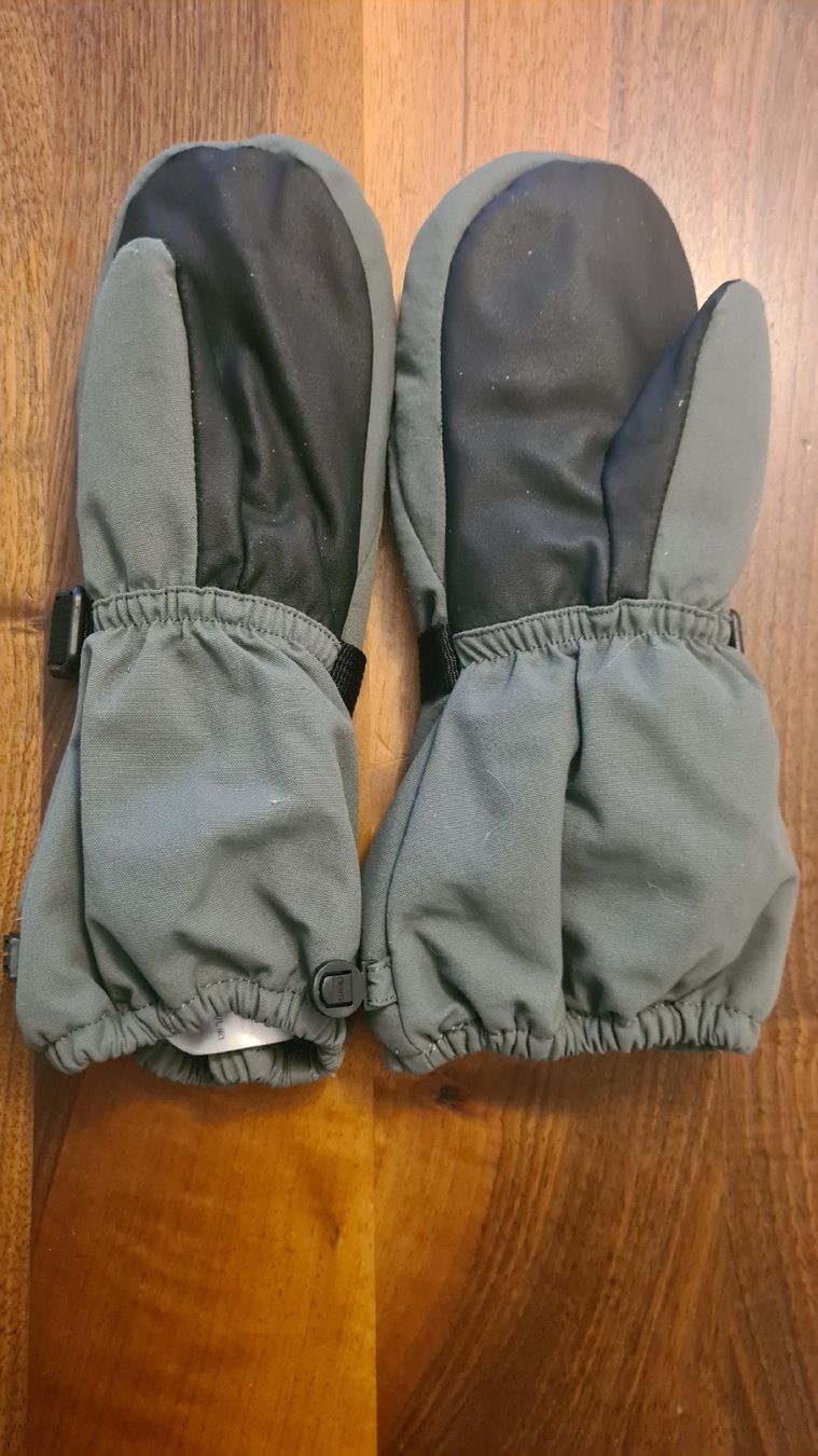 Reima Guanti: Reima Tec Ote Kinder Fausthandschuh Grösse 6 – Usato da Muri AG venduto da Nicky_Tricky 1