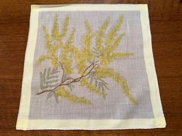 Taschentuch gelb Blumenmuster  30x30cm guter Zustand