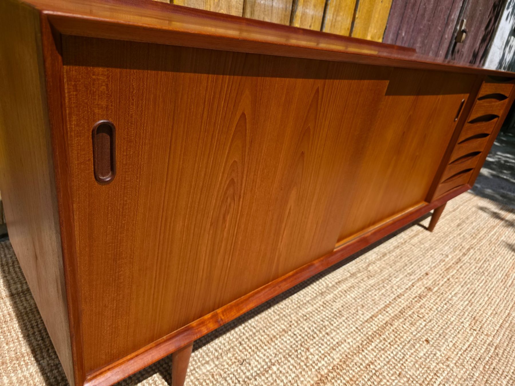 Cassettiere: Arne Vodder Teak OS 29 Sideboard Triennale – Usato da Haslen AI venduto da Vintagelix 5