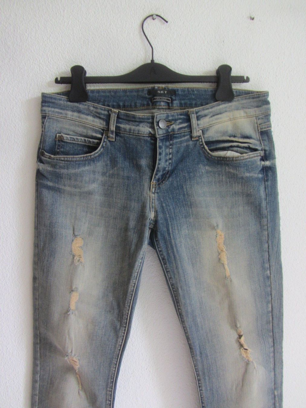 Jeans: SET - Destroyed Jeans blau 40 – Gebraucht aus Zürich von Diazaio 1