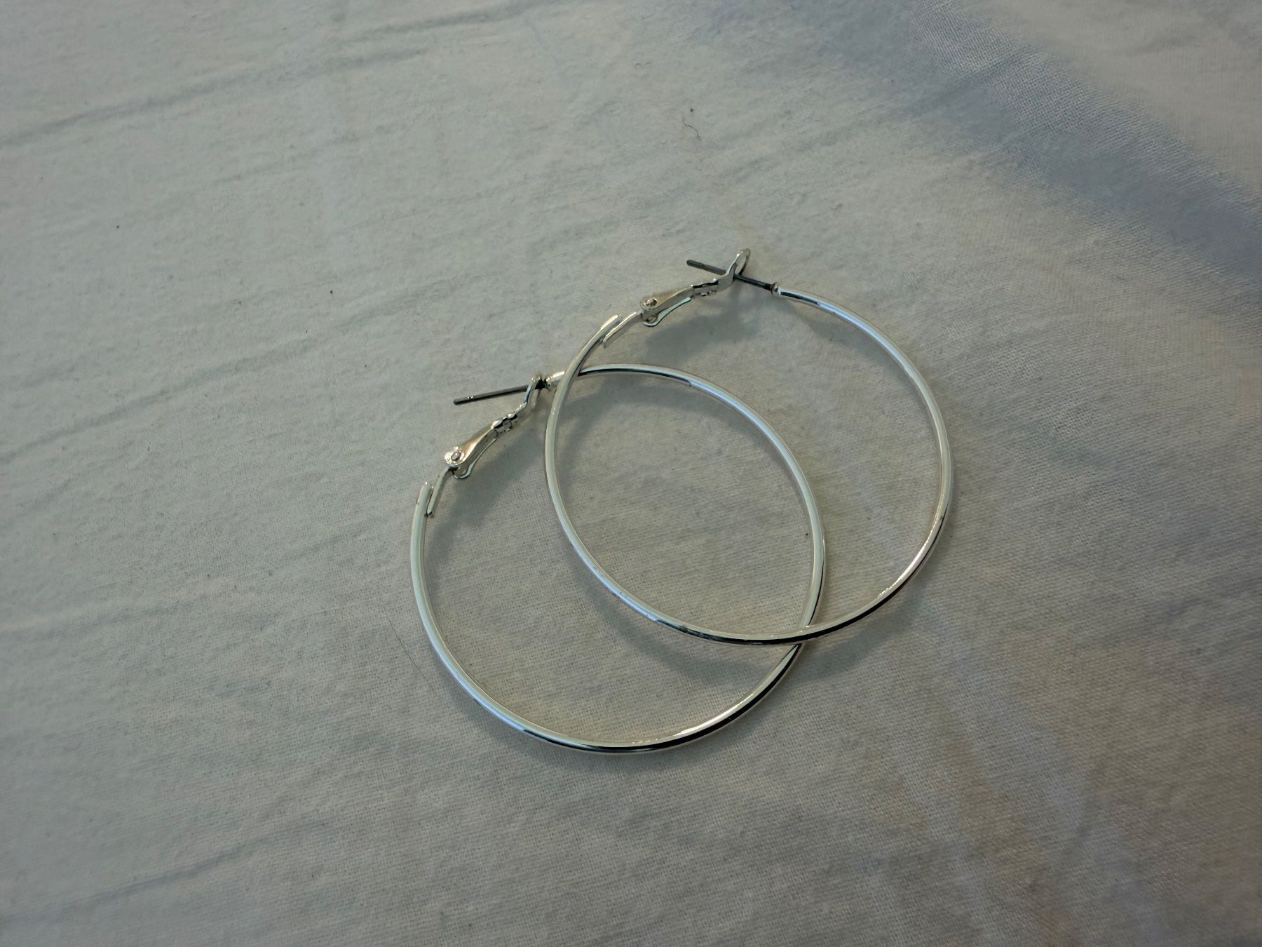 Boucles d'oreille: Hoops silberfarben – D'occasion à St. Gallen par kka_l9wg