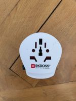 Adaptateur de voyage universel SKROSS