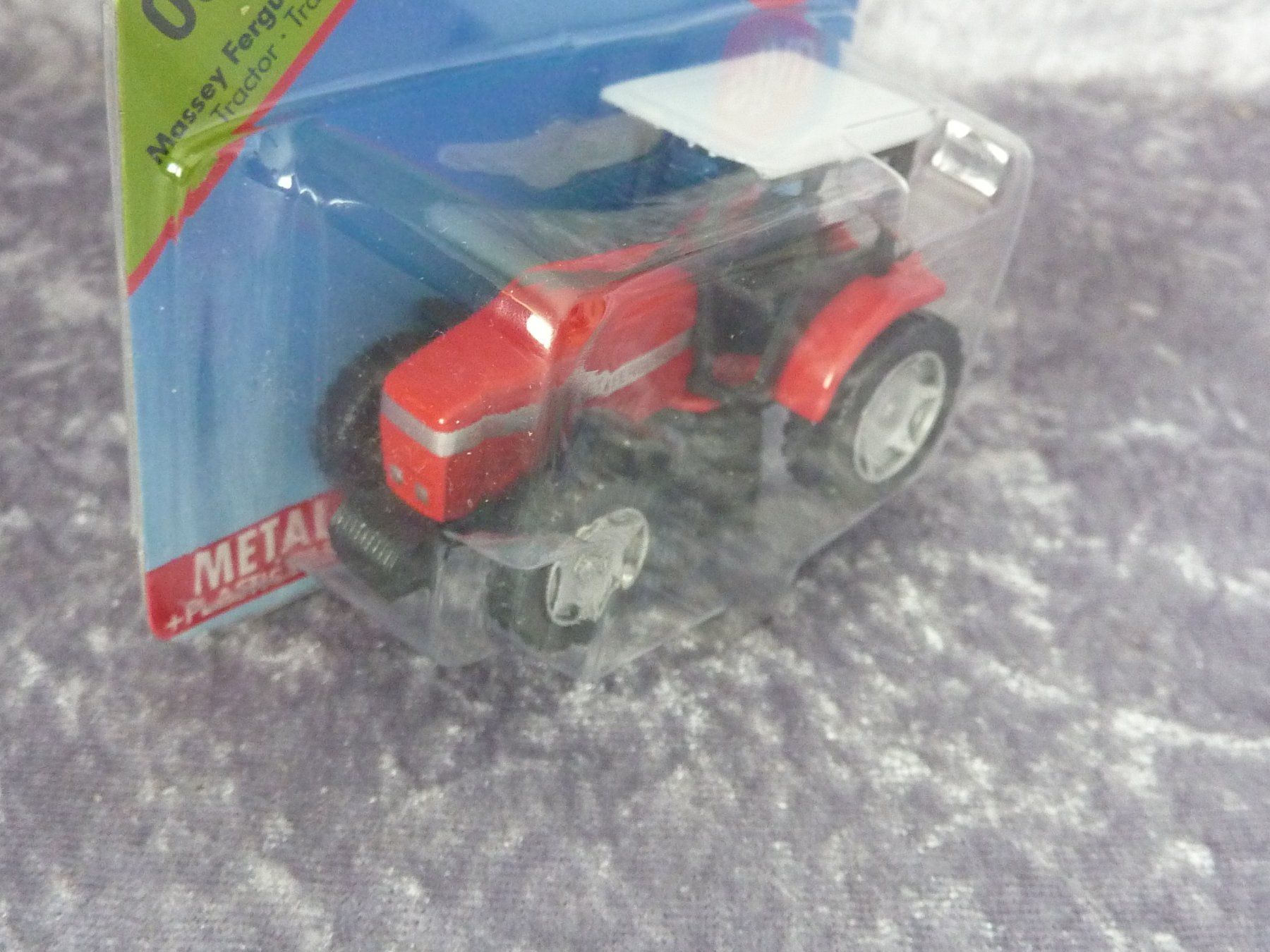 Siku Modellautos: Massey Ferguson Traktor 0847 Siku – Neu und originalverpackt aus Dürrenäsch von Cobra1ch 2