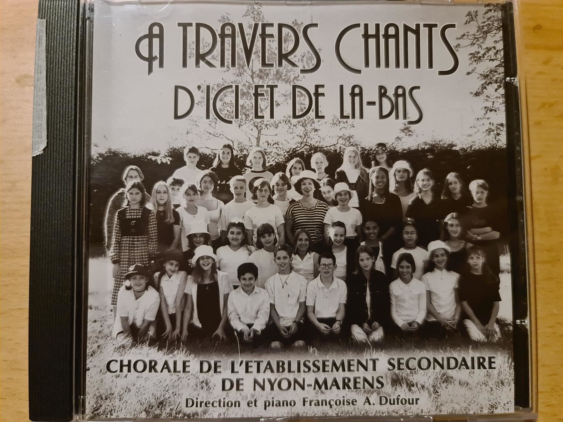 CD: A Travers chants d'ici de la-bas – Usato da Dintikon venduto da Vexi
