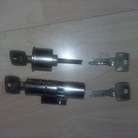2 Dom Zylinder mit 4 Schlüsseln