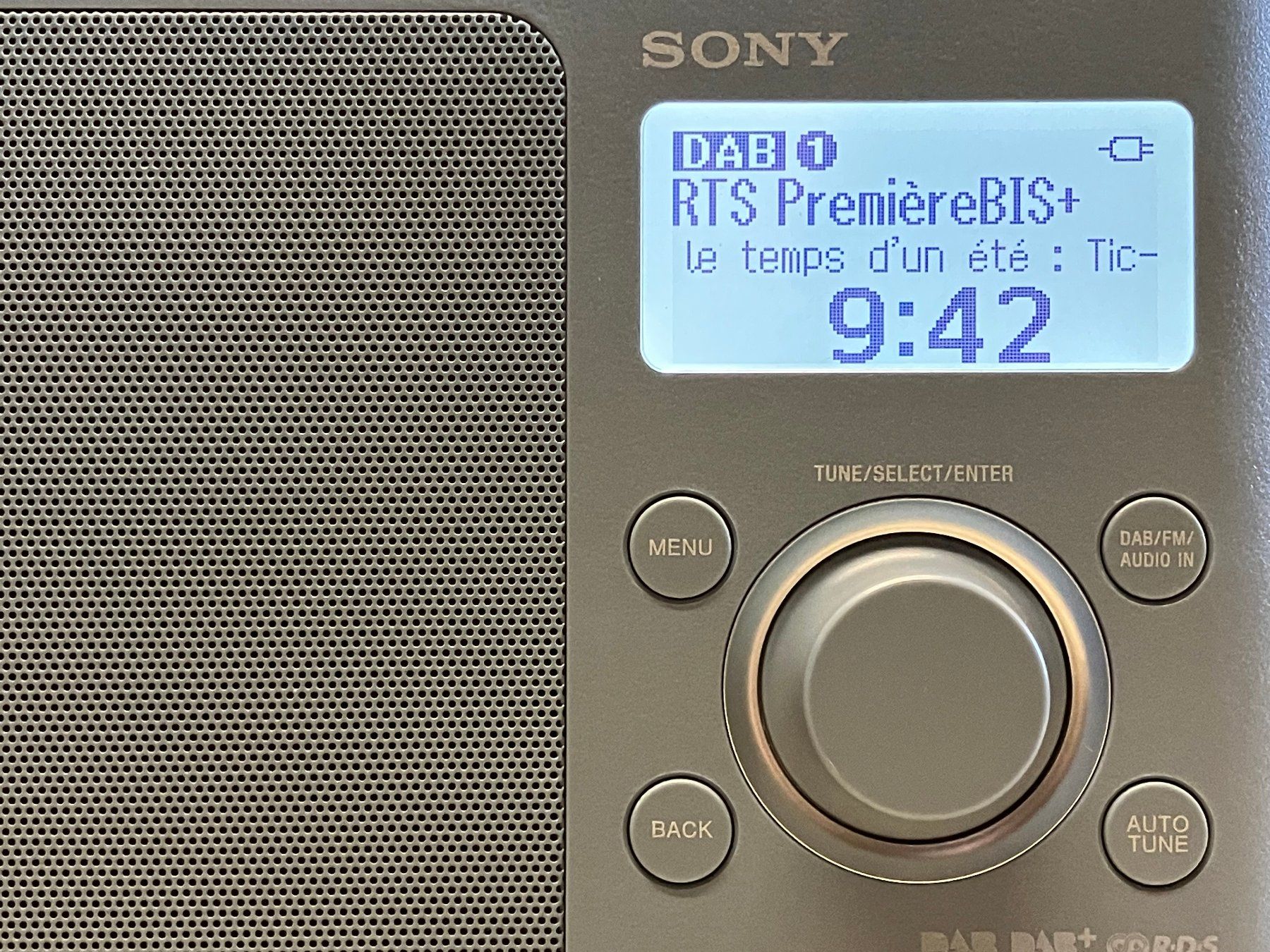 Sony Radios: SONY XDR-S61D Radio DAB+ portable – D'occasion à Delley par ogringo77 3