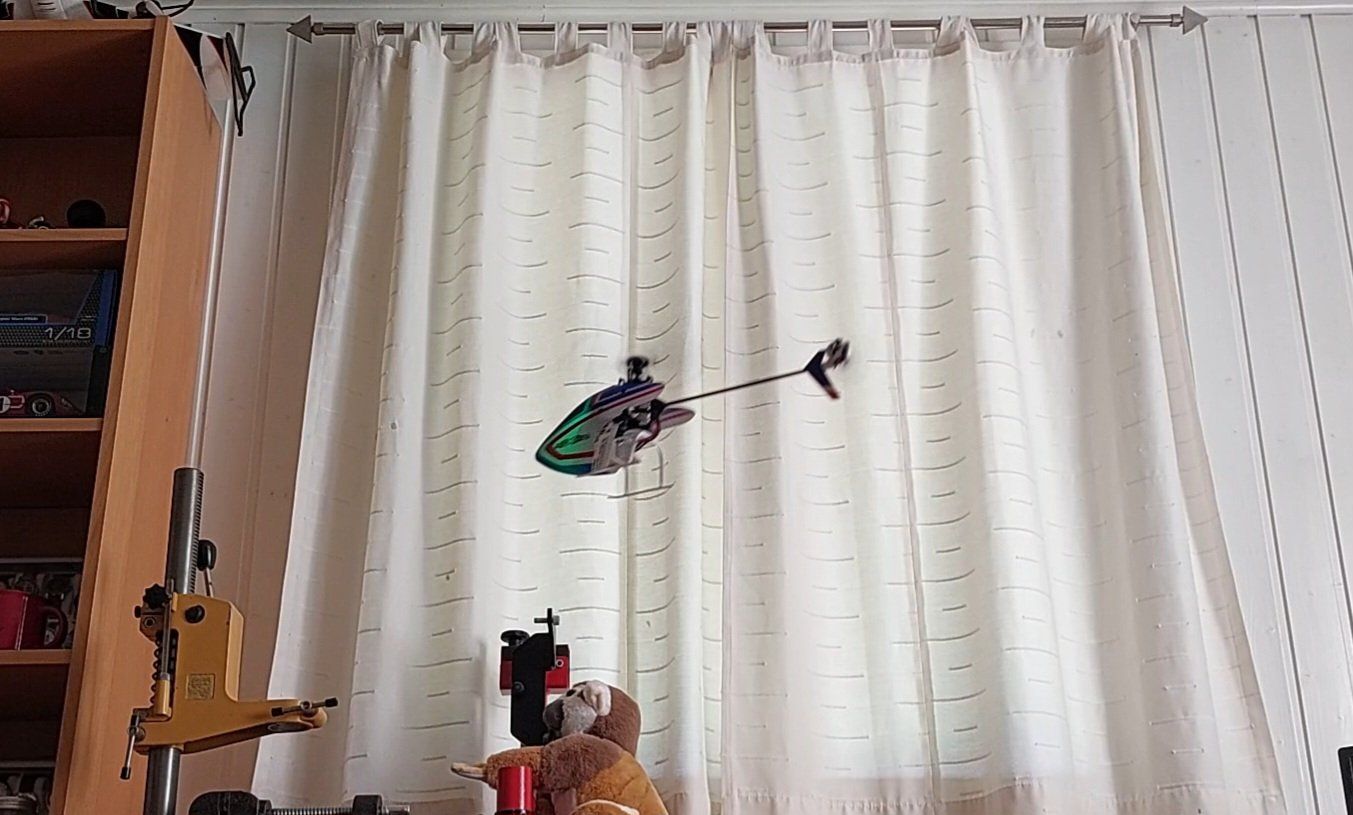 Blade RC Modellbau: Blade mCP X BL2 neuwertig, mit 3 Akkus (BNF Basic, SAFE) – Gebraucht aus Biberist von Free-Sky 1