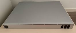 Ubiquiti UniFi Enterprise Fortress Gateway