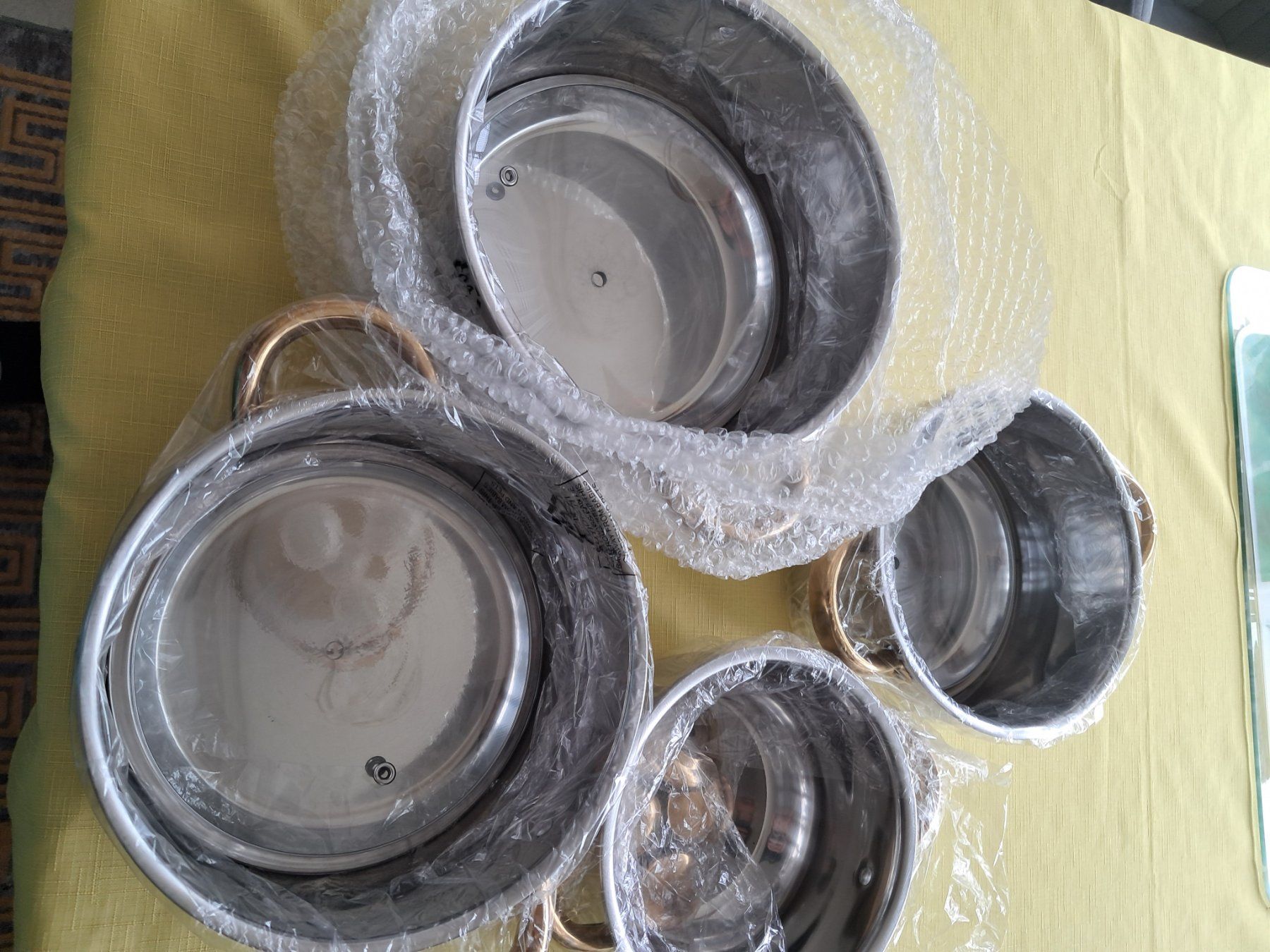 Casseroles: 4 koch Töpfe – Neuf avec emballage d'origine à Glattbrugg par mah_c5jk