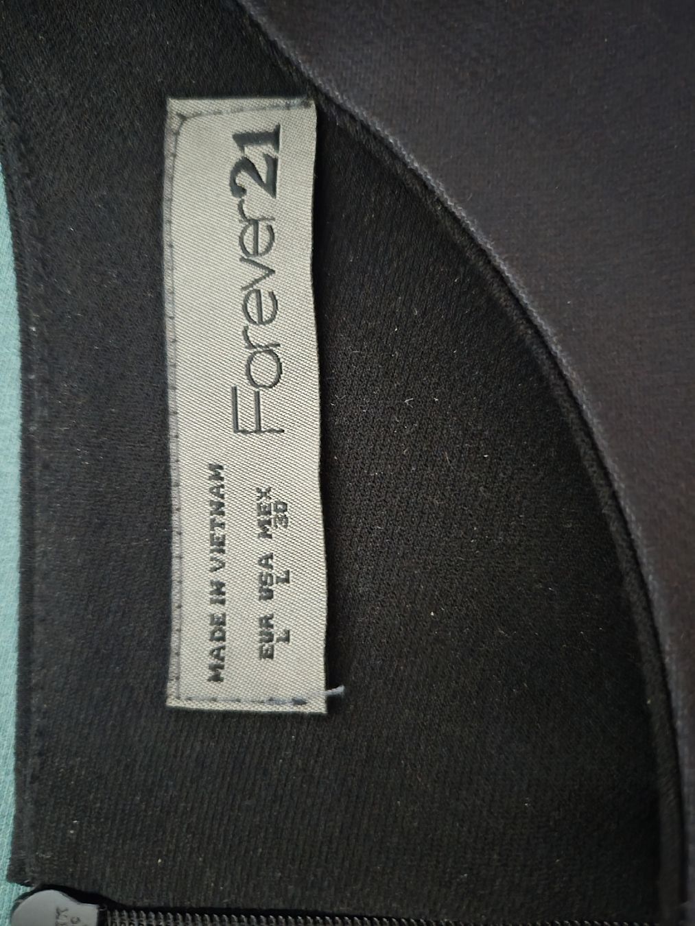 Robes: Kleid – D'occasion à Zürich par nad_6mxz 3