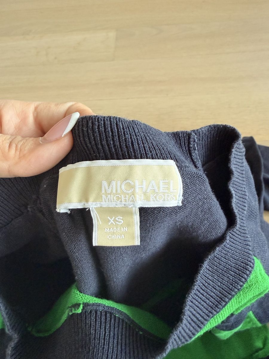 Michael Kors Pullover & Sweatshirts: Michael Kors Pulli, gestreift, Gr. XS, neuwertig! – Gebraucht aus Kilchberg ZH von hei_97xg 1