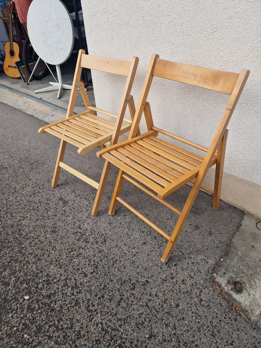 Stühle: Klappstühle aus Holz, ideal für den Garten oder Balkon – Gebraucht aus Mörigen von Clio111 2