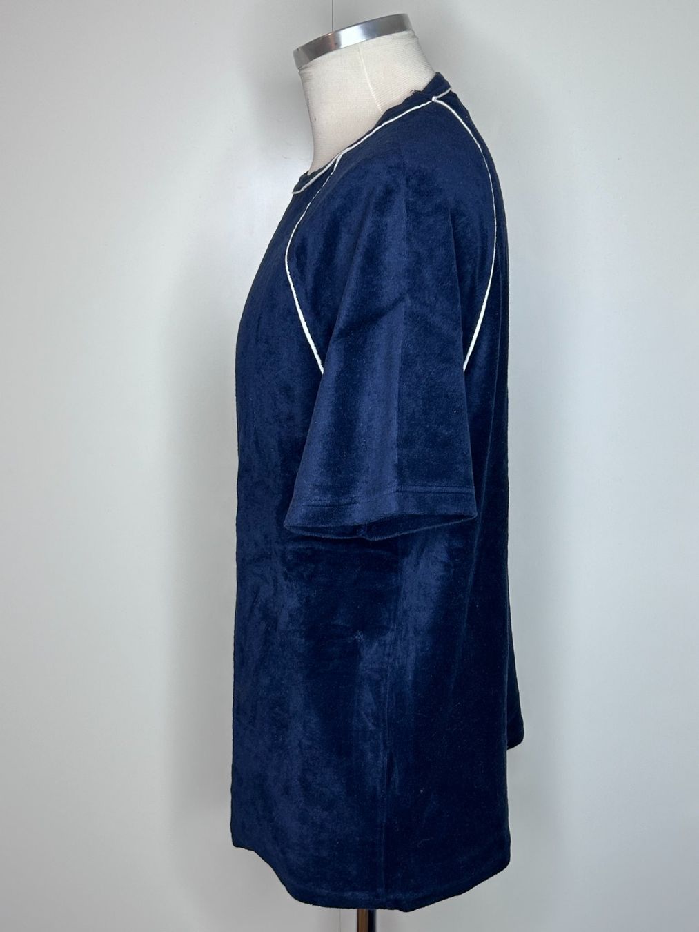 Topshop T-shirt: Topman Velvet T-Shirt – Usato da St. Gallen venduto da look-twice 1
