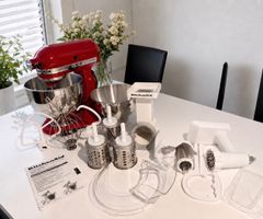 Kitchenaid Artisan KSM150 mit viel Zubehör