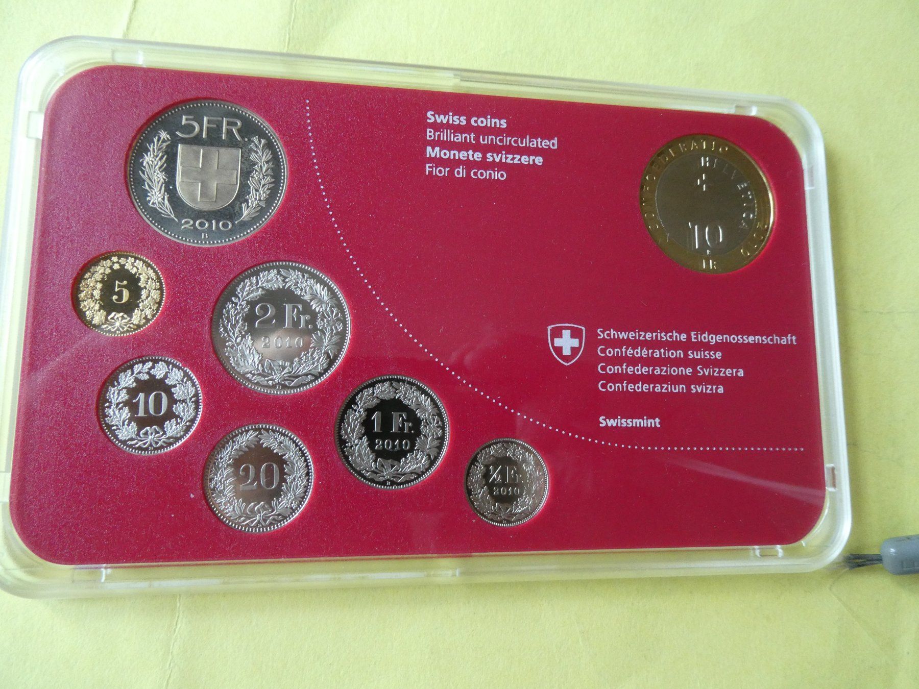 Tutti le monete: Schweiz 2010, Münzsatz  stempelglanz – Nuovo (secondo la descrizione) da Hinterforst venduto da rohusri 1