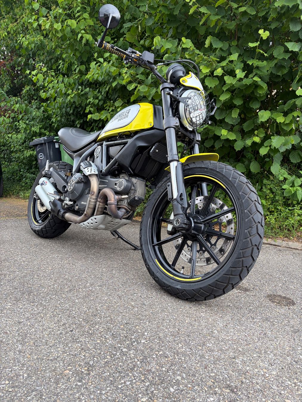 Ducati Strada: Ducati Scrambler 800 Flat Track Pro – Usato da Merlischachen venduto da thegreats 4