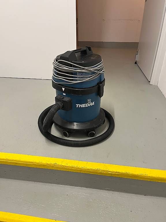 Aspirapolveri & Accessori: Staubsauger Nas / Trocken  – Usato da Bremgarten b. Bern venduto da Rebollo1 3