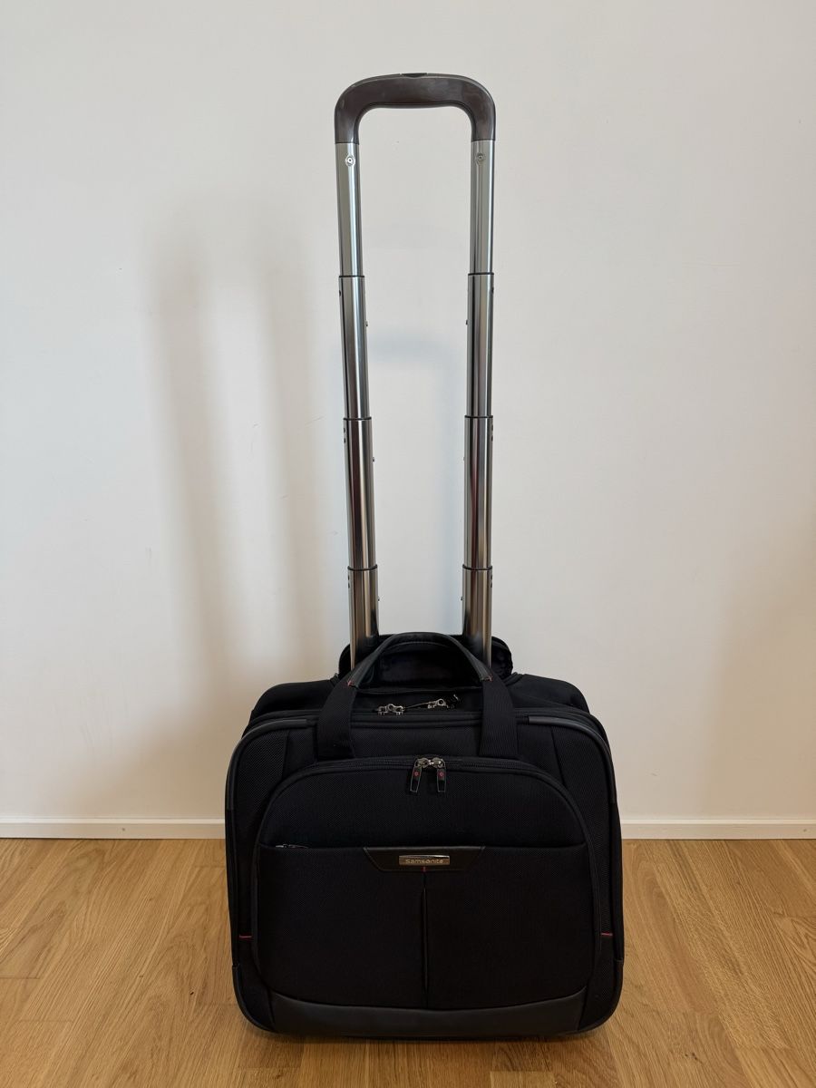 Samsonite Valigie: Samsonite Laptop Trolley / Handgepäck mit Laptopfach – Usato da Zürich venduto da wtpooh 9