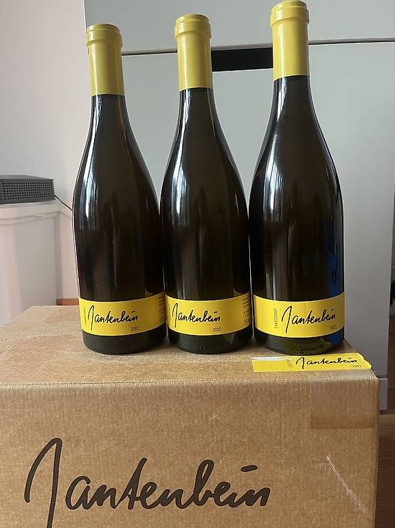 Vino: Gantenbein Chardonnay 2022 – Usato da Zürich venduto da dav_m9zc