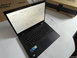 ASUS ExpertBook B3 Flip 14" Touch | i7 | 16GB RAM | 512GB SS